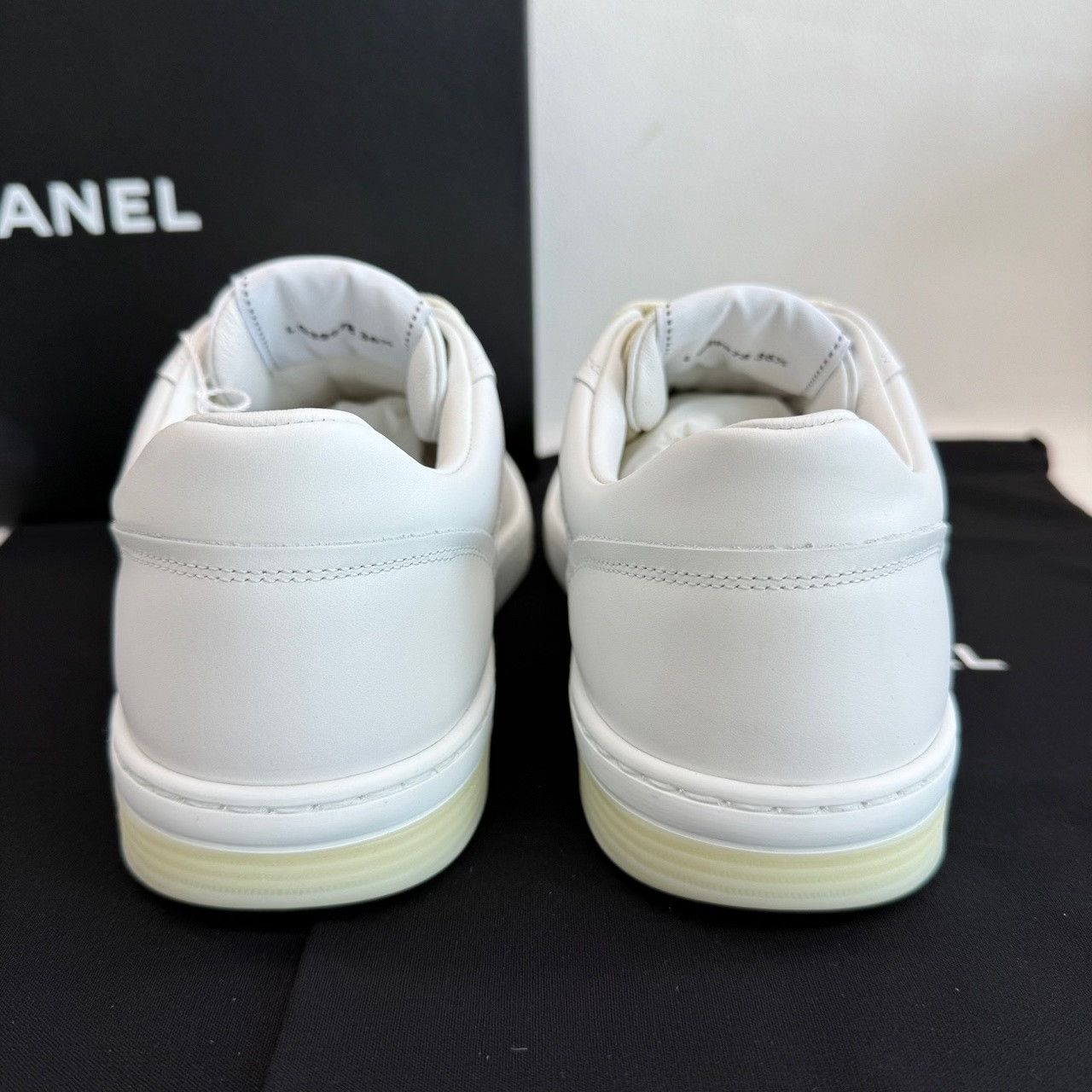 Chanel Chanel Leather White Lowtop Sneakers us_5 Women Size US 5 / IT 35 - 6 Thumbnail
