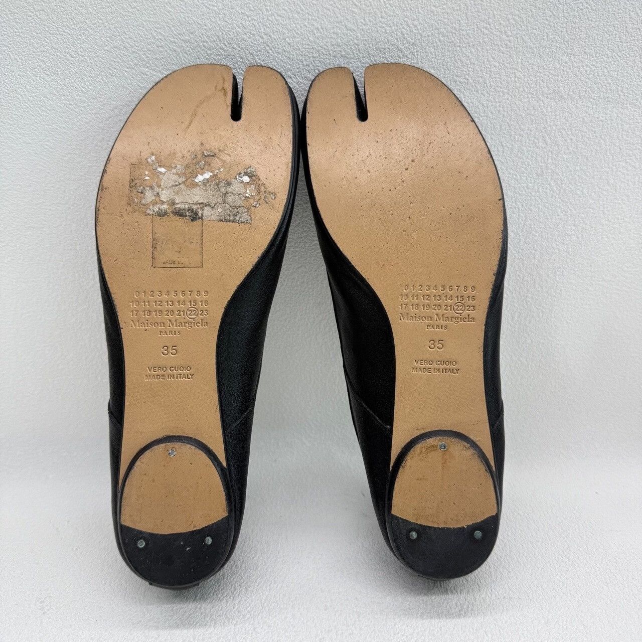 Maison Margiela Maison Margiela Black Lowtop Sneakers us_5 Women Size US 5 / IT 35 - 7 Thumbnail