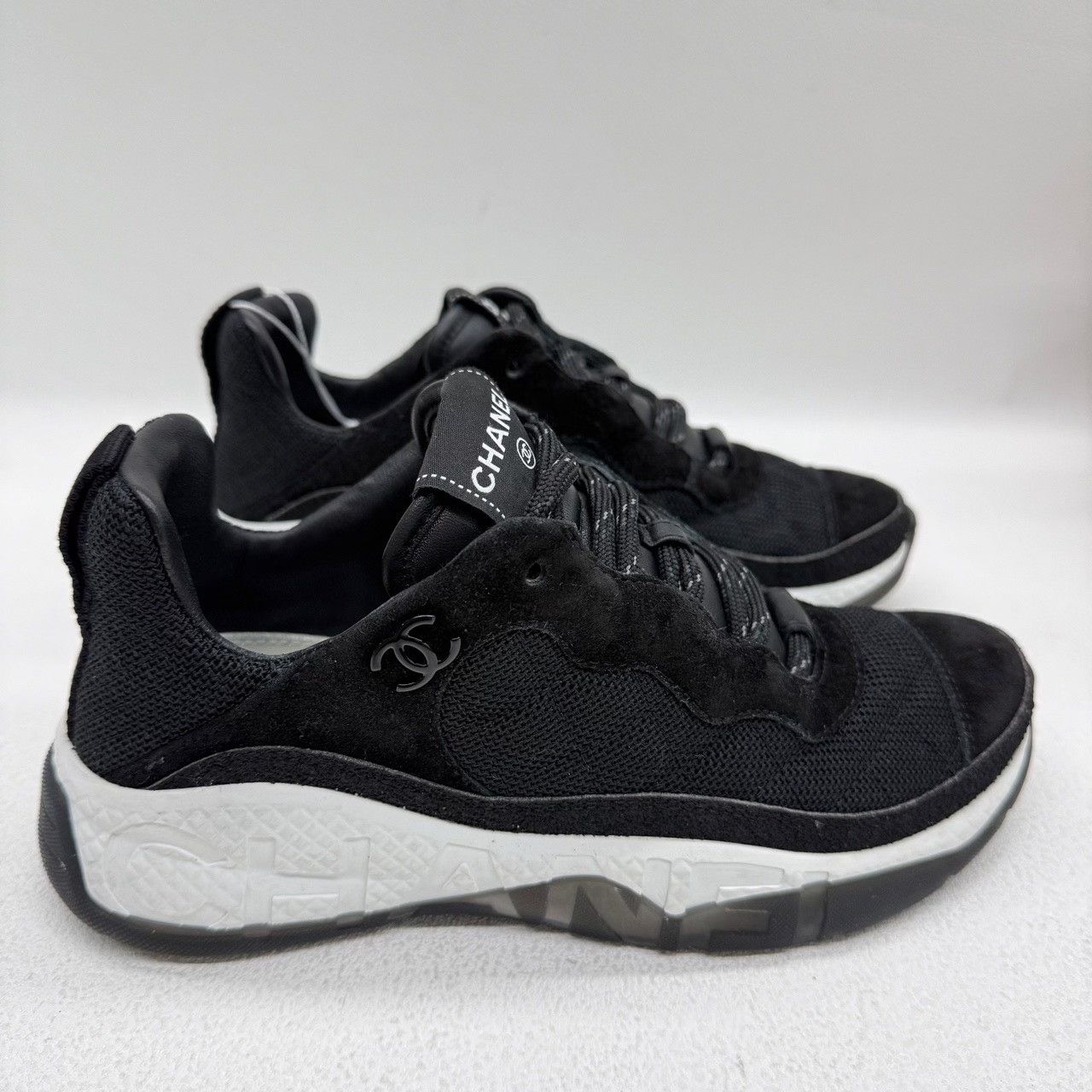 Chanel Chanel Casual Plaid Black Lowtop Sneakers us_6-5 Women Size US 6.5 / IT 36.5 - 4 Thumbnail
