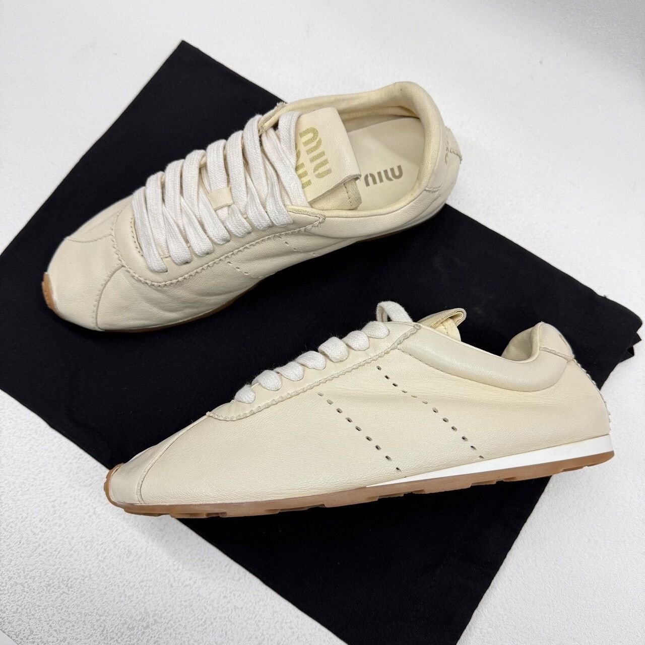 Miu Miu Miu Miu Leather White Lowtop Sneakers us_6-5 Women Size US 6.5 / IT 36.5 - 8 Thumbnail