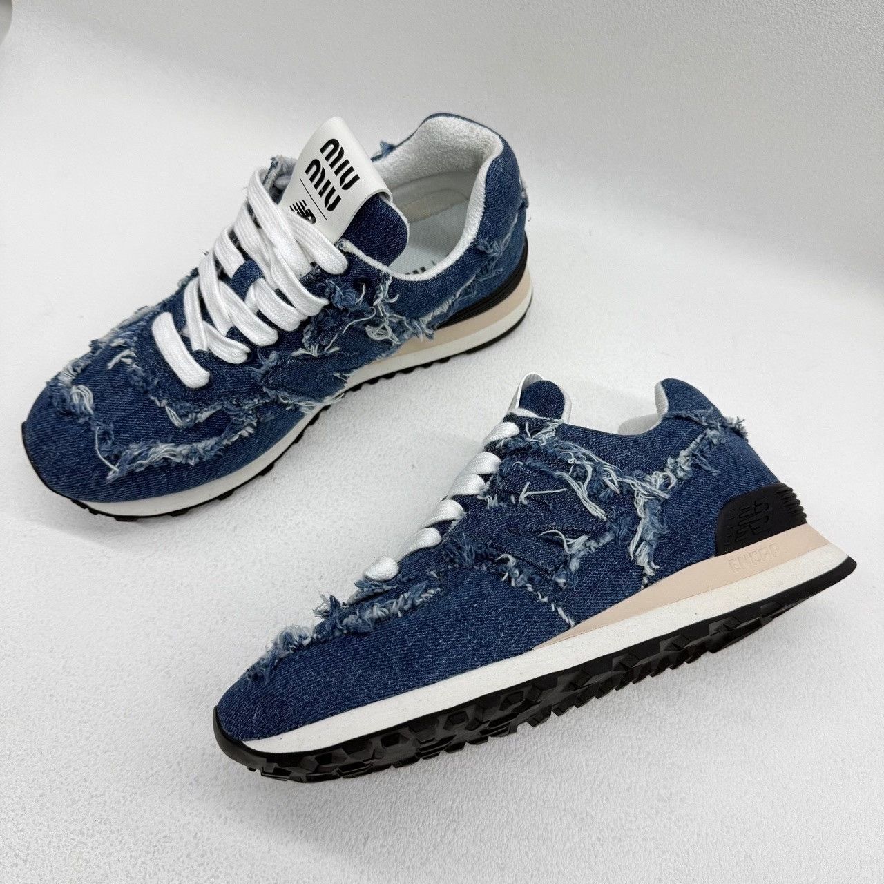New Balance New Balance Denim Blue Lowtop Sneakers us_6 Women Size US 6 / IT 36 - 8 Thumbnail