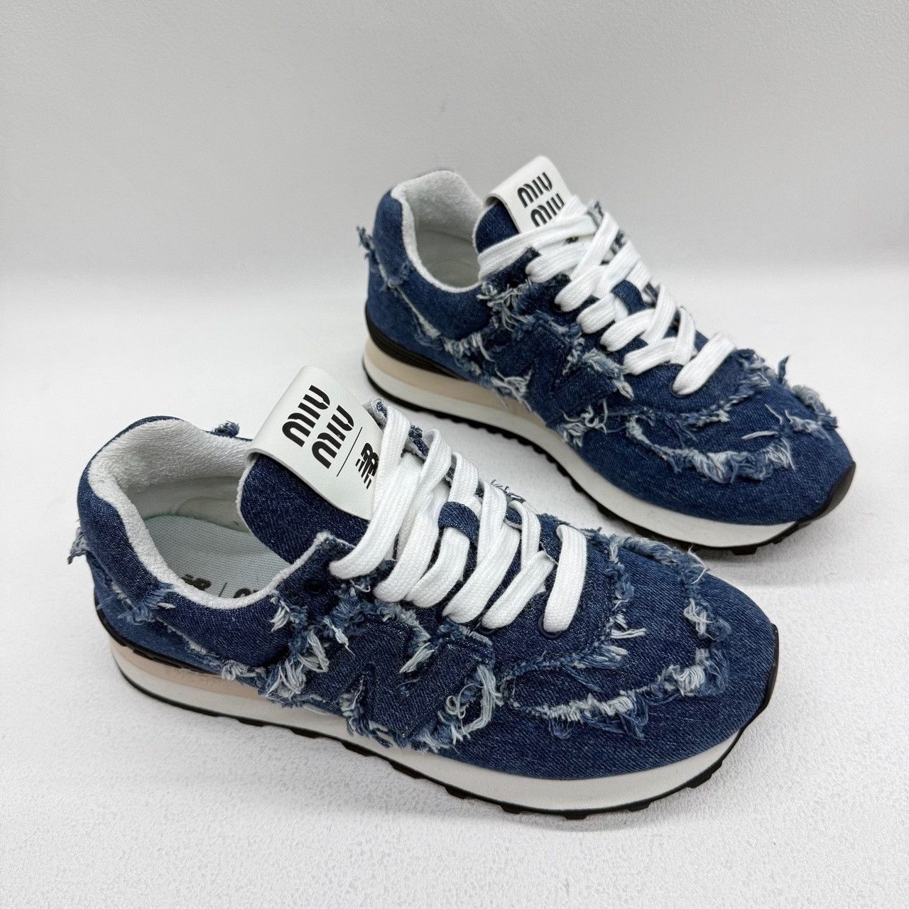 New Balance New Balance Denim Blue Lowtop Sneakers us_6 Women Size US 6 / IT 36 - 3 Thumbnail