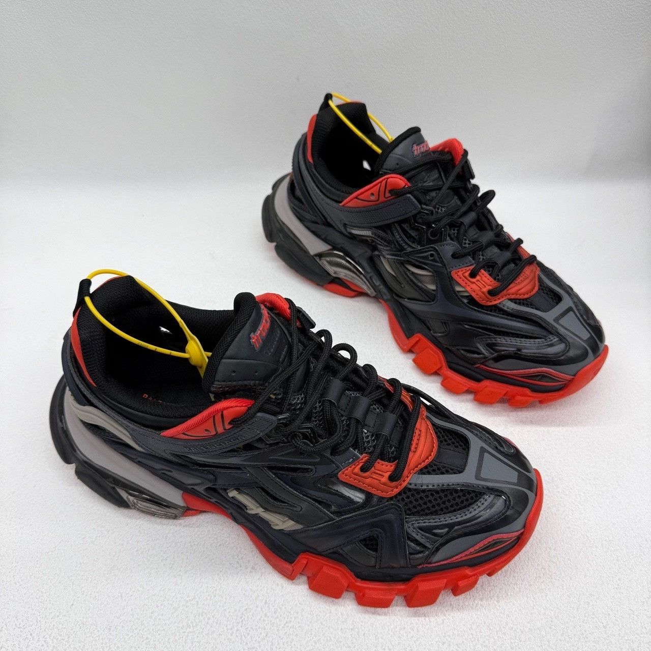 Balenciaga Balenciaga Black Lowtop Sneakers 8.5 Men Size US 8.5 / EU 41-42 - 3 Thumbnail