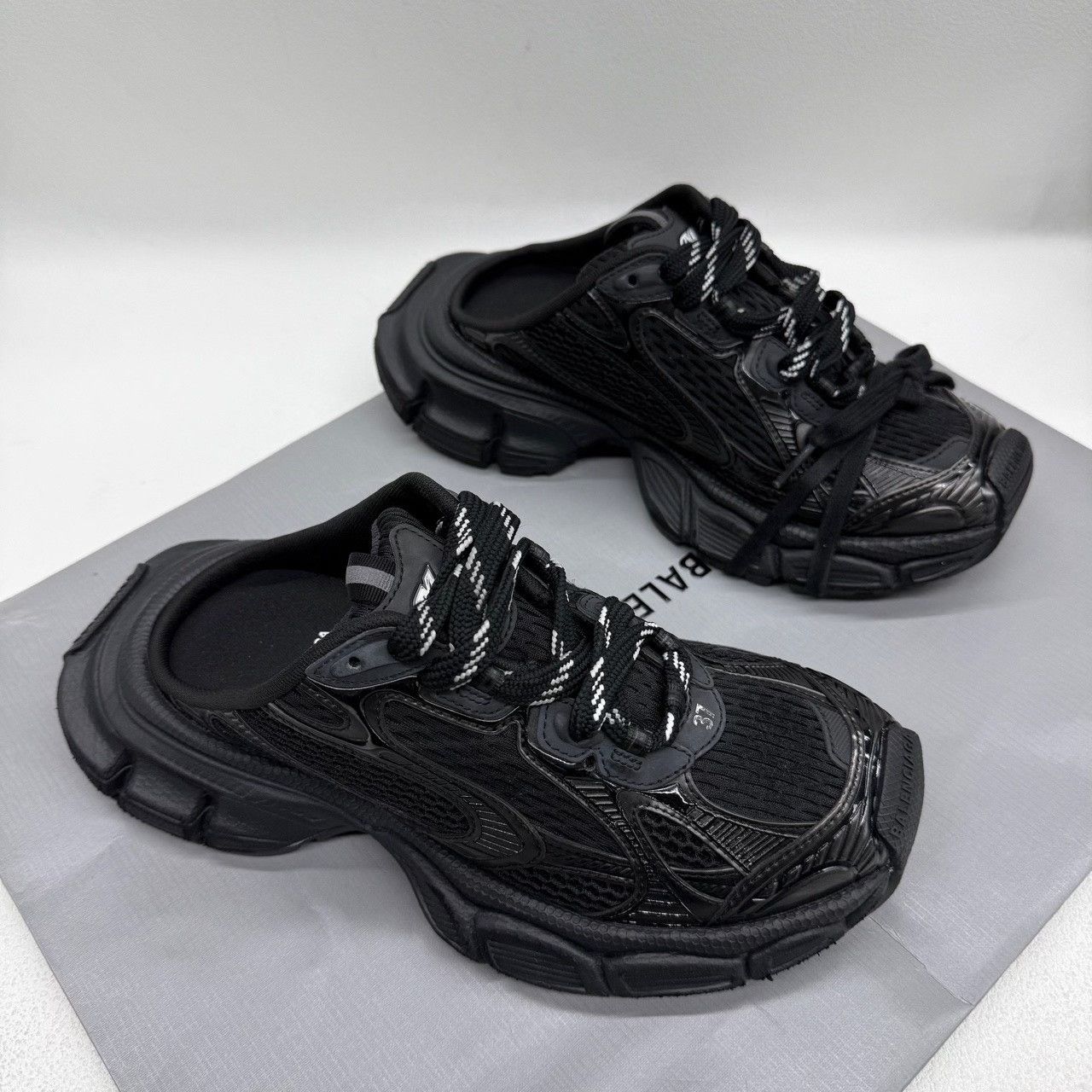 Balenciaga Balenciaga Distressed Black Sandals us_6-5 Women Size US 6.5 / IT 36.5 - 3 Thumbnail