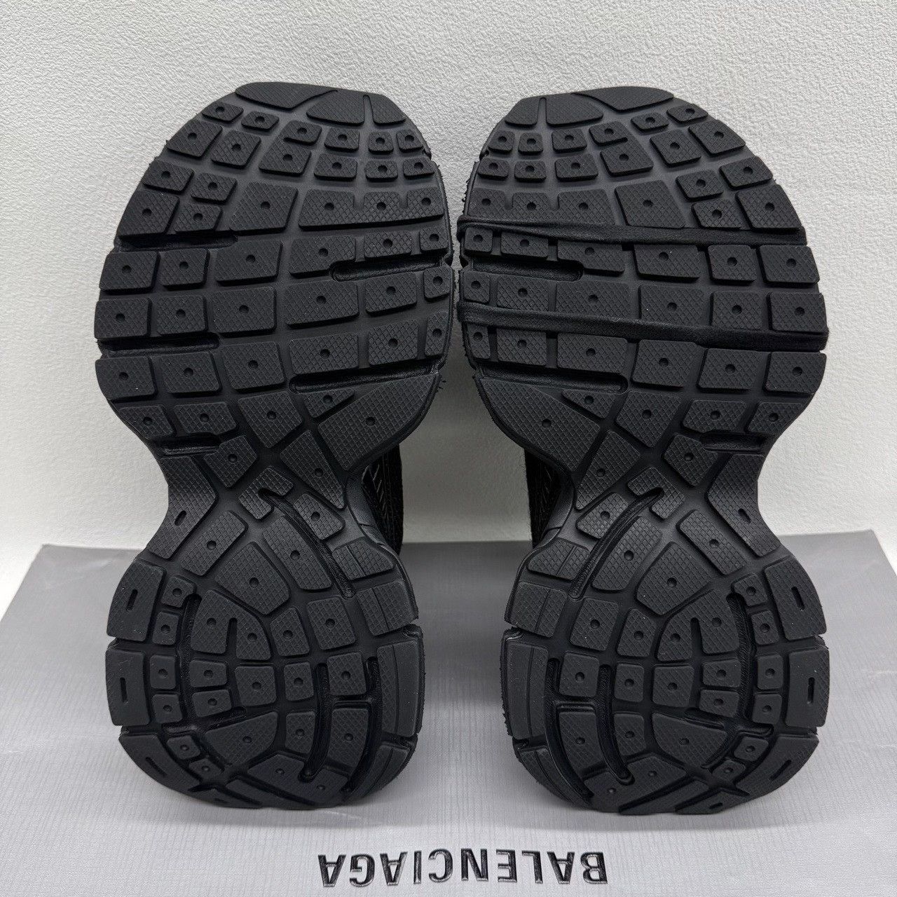 Balenciaga Balenciaga Distressed Black Sandals us_6-5 Women Size US 6.5 / IT 36.5 - 7 Thumbnail