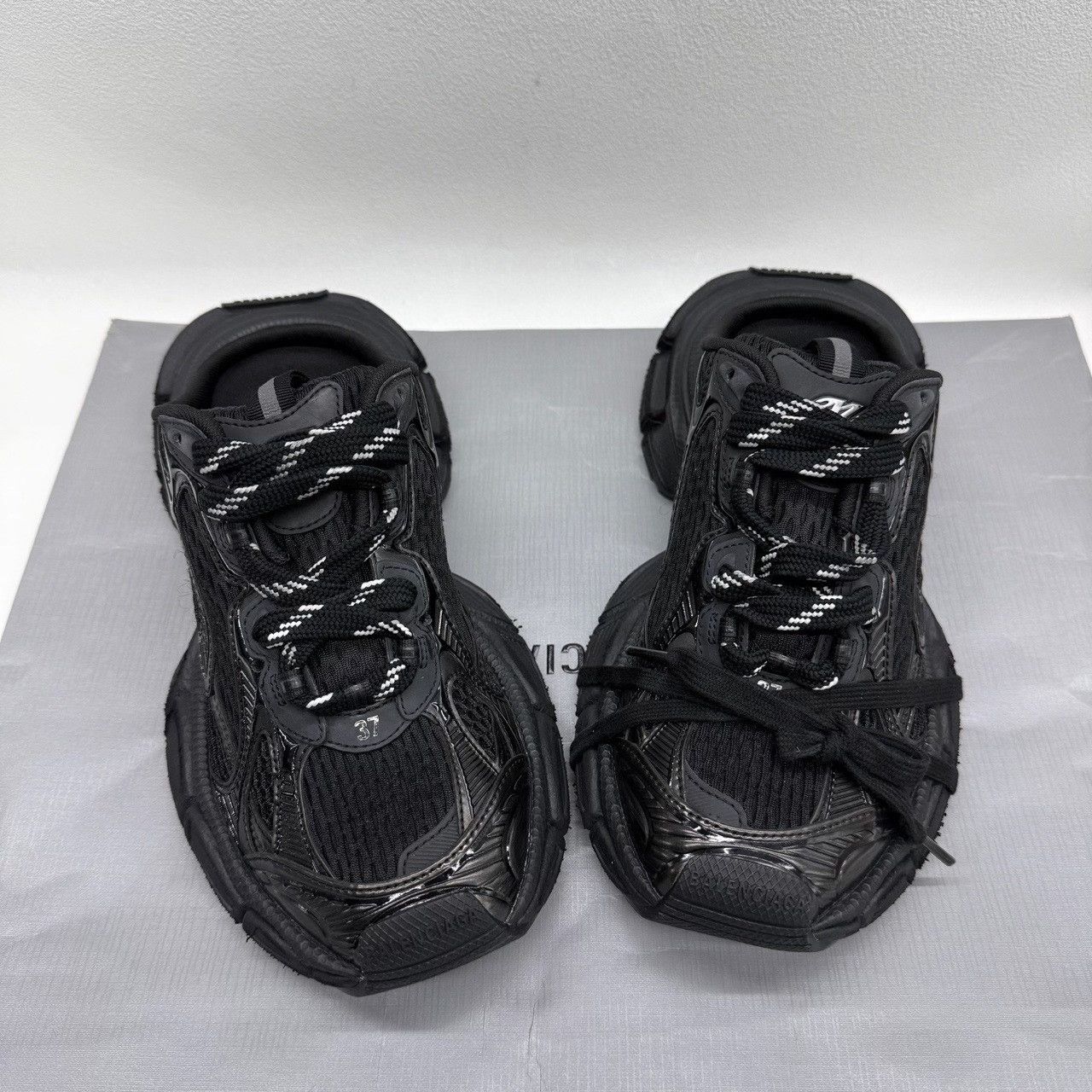 Balenciaga Balenciaga Distressed Black Sandals us_6-5 Women Size US 6.5 / IT 36.5 - 9 Thumbnail