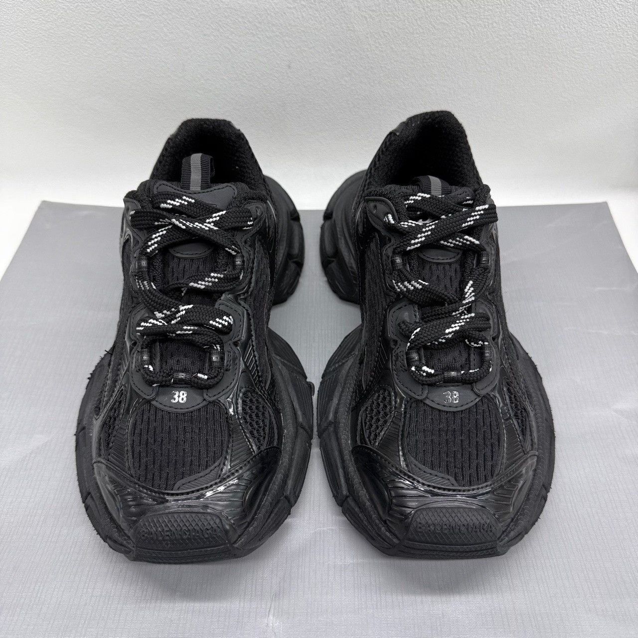 Balenciaga Balenciaga Mesh Black Lowtop Sneakers us_7-5 Women Size US 7.5 / IT 37.5 - 2 Thumbnail
