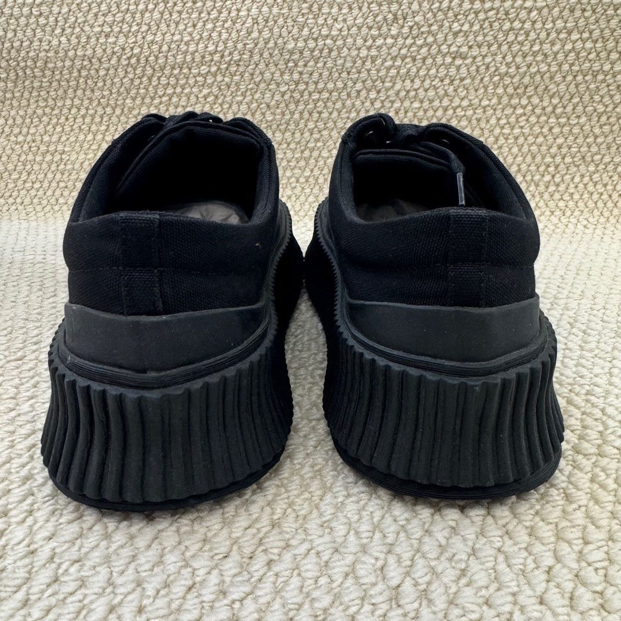 Jil Sander Jil Sander Black Lowtop Sneakers us_5 Women Size US 5 / IT 35 - 5 Thumbnail