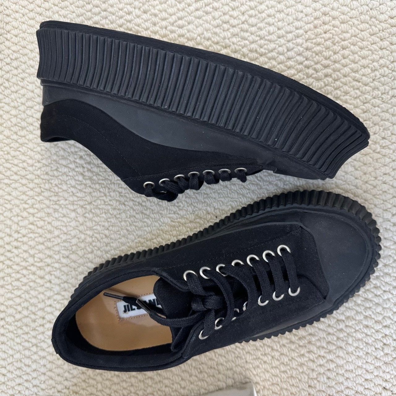 Jil Sander Jil Sander Black Lowtop Sneakers us_5 Women Size US 5 / IT 35 - 9 Thumbnail