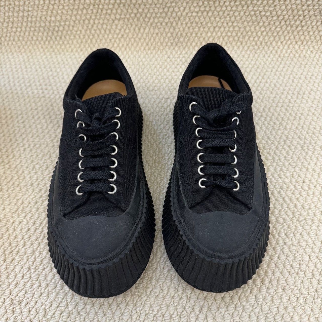 Jil Sander Jil Sander Black Lowtop Sneakers us_5 Women Size US 5 / IT 35 - 3 Thumbnail