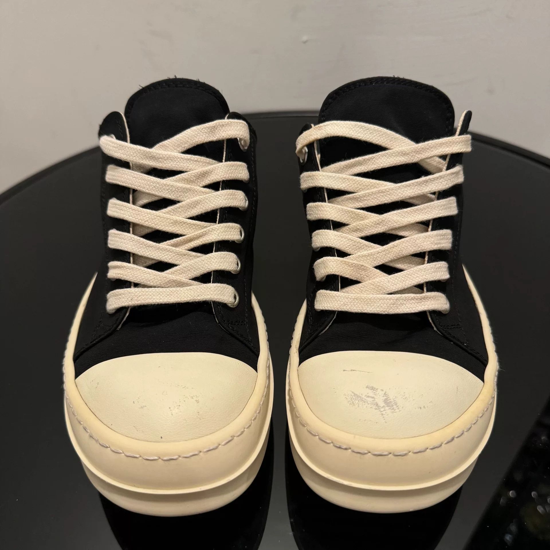Rick Owens Rick Owens Black Lowtop Sneakers us_5 Women Size US 5 / IT 35 - 2 Thumbnail