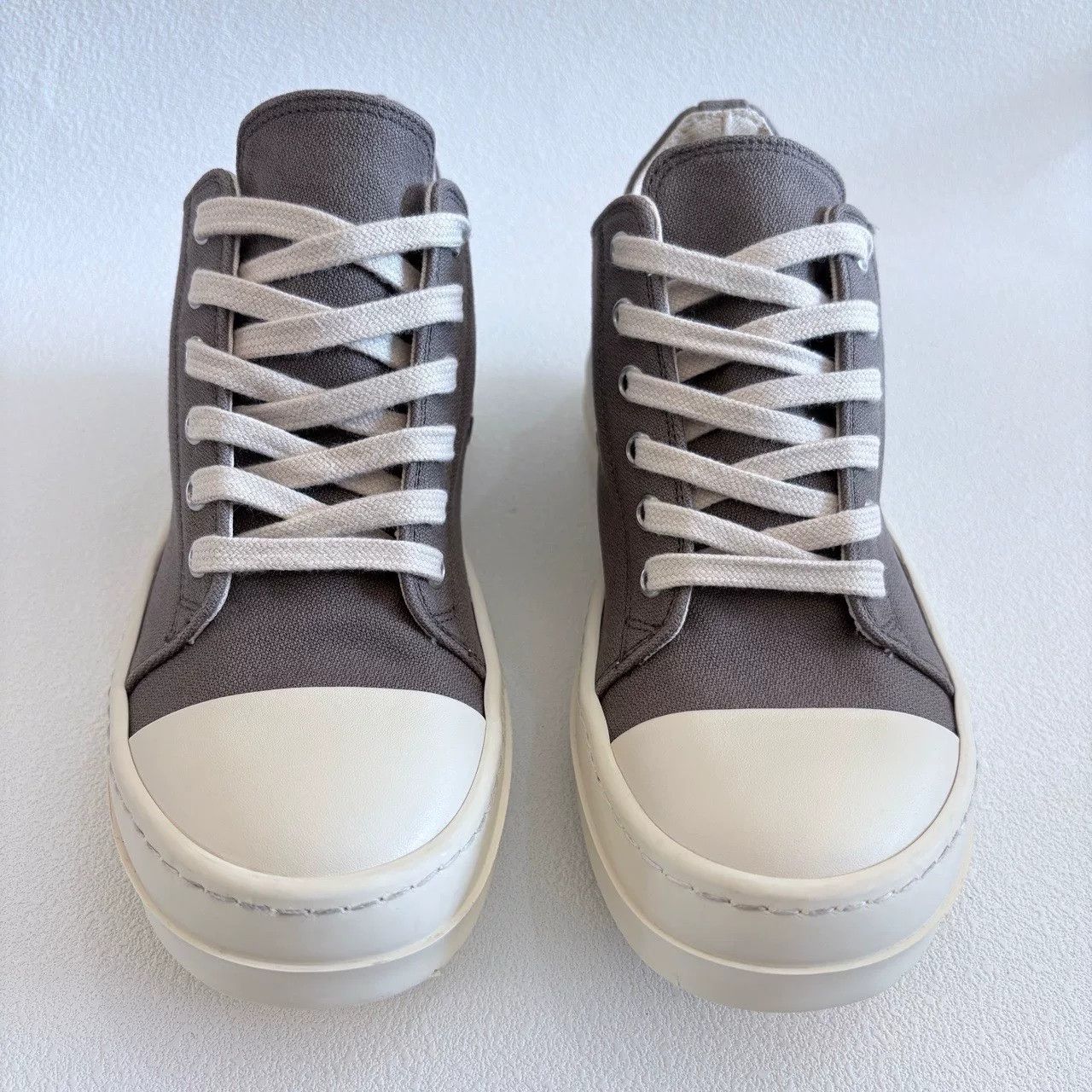 Rick Owens Rick Owens Canvas Gray Lowtop Sneakers us_6 Women Size US 6 / IT 36 - 2 Thumbnail