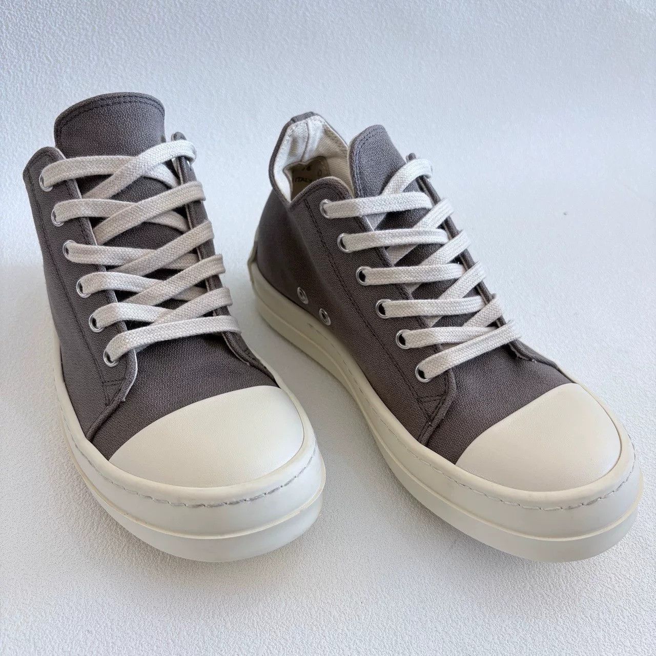 Rick Owens Rick Owens Canvas Gray Lowtop Sneakers us_6 Women Size US 6 / IT 36 - 5 Thumbnail