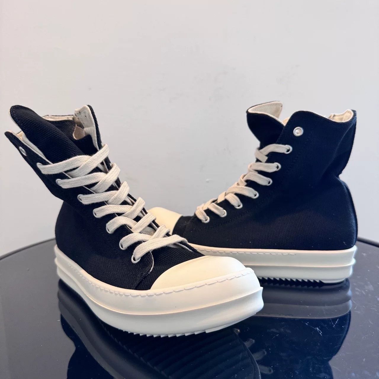Rick Owens Rick Owens Black Hitop Sneakers us_5 Women Size US 5 / IT 35 - 7 Thumbnail