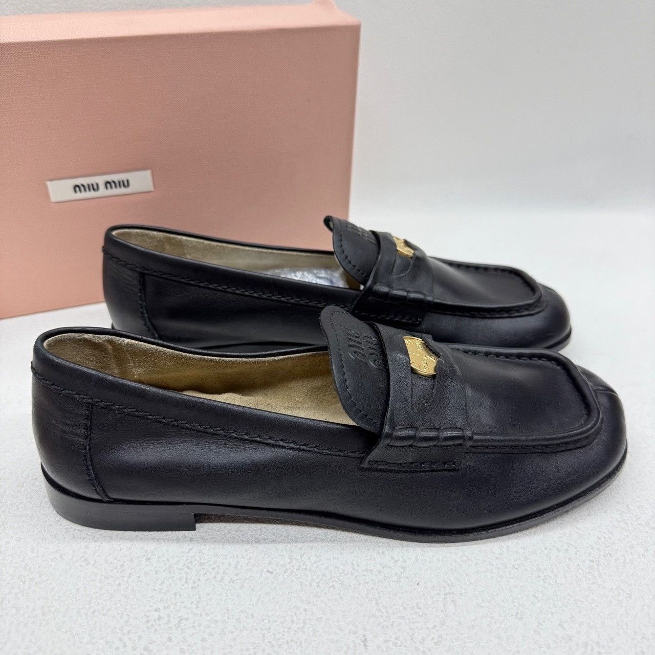 Miu Miu Miu Miu Black Lowtop Sneakers us_5 Women Size US 5 / IT 35 - 5 Thumbnail