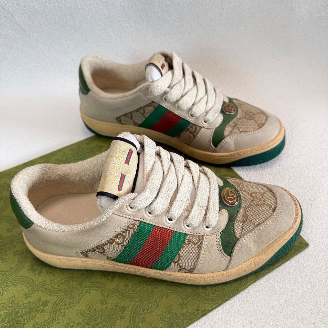 Gucci Gucci Distressed Orange Lowtop Sneakers us_6 Women Size US 6 / IT 36 - 3 Thumbnail