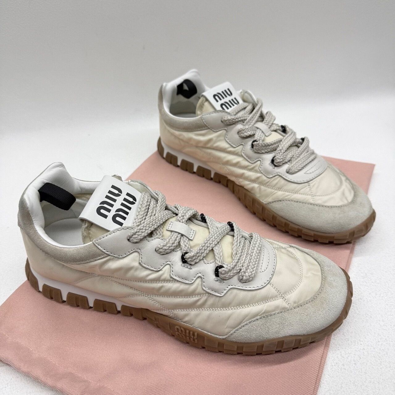 Miu Miu Miu Miu Beige Lowtop Sneakers us_10 Women Size US 10 / IT 40 - 3 Thumbnail