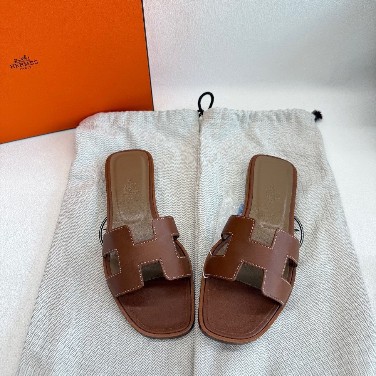 Hermes Hermes Brown Sandals us_5 Women Size US 5 / IT 35 - 9 Thumbnail