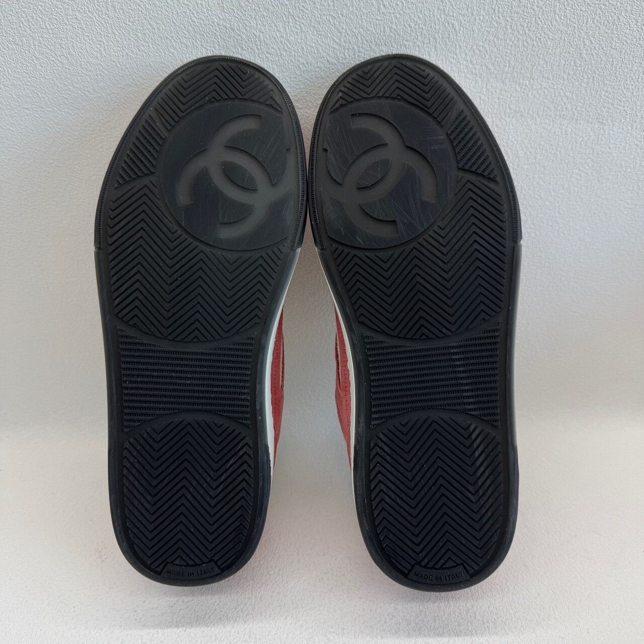 Chanel Chanel Pink Lowtop Sneakers us_6-5 Women Size US 6.5 / IT 36.5 - 7 Thumbnail
