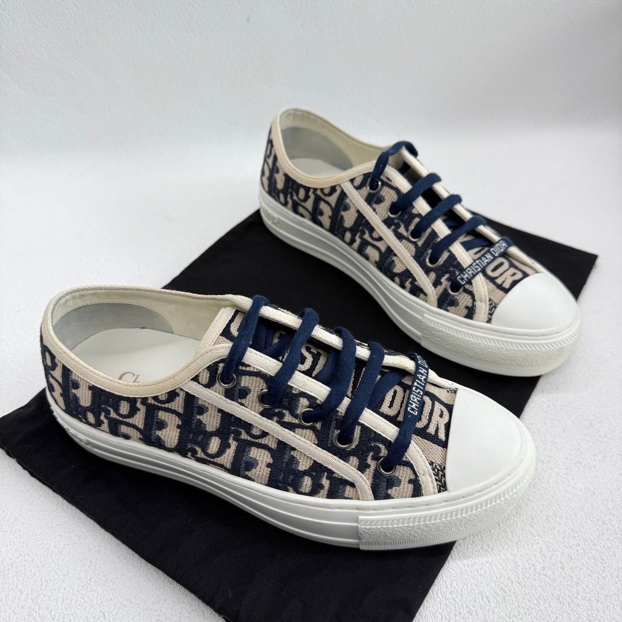 Dior Dior Canvas Embroidered Blue Lowtop Sneakers us_6-5 Women Size US 6.5 / IT 36.5 - 3 Thumbnail