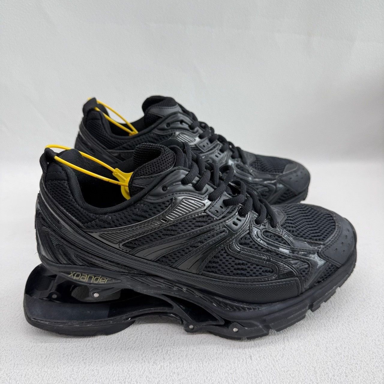 Balenciaga Balenciaga Retro Black Lowtop Sneakers 7.5 Men Size US 7.5 / EU 40-41 - 4 Thumbnail