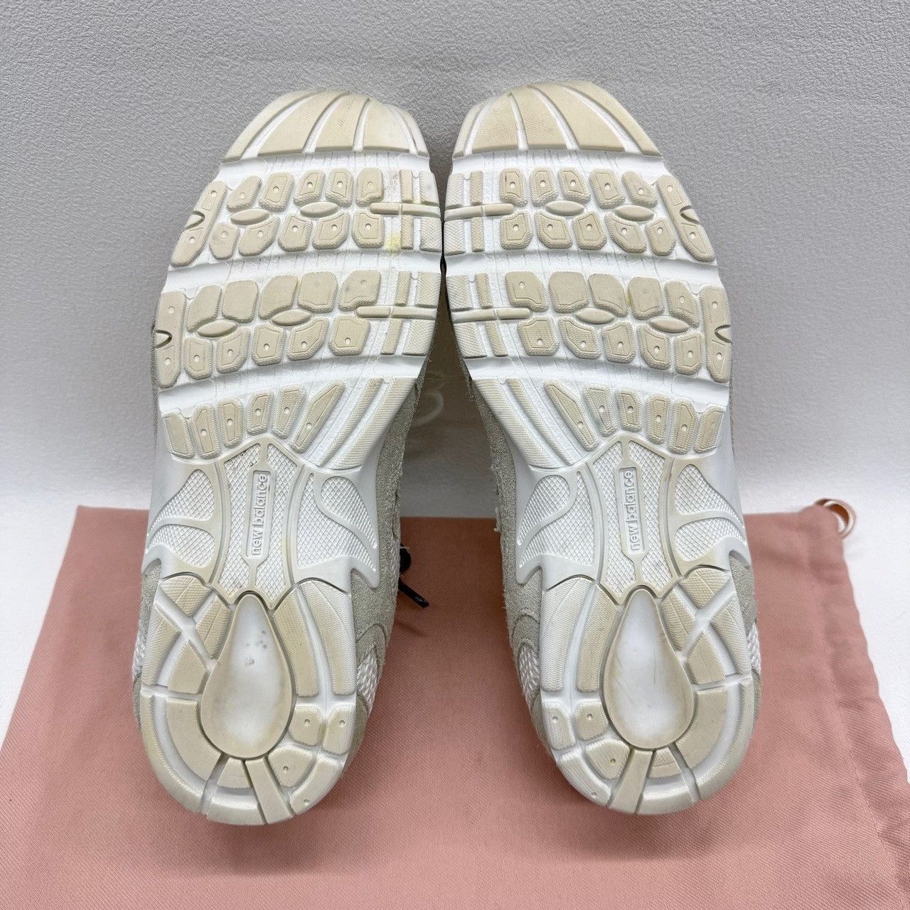 New Balance New Balance Collab White Lowtop Sneakers us_7-5 Women Size US 7.5 / IT 37.5 - 7 Thumbnail
