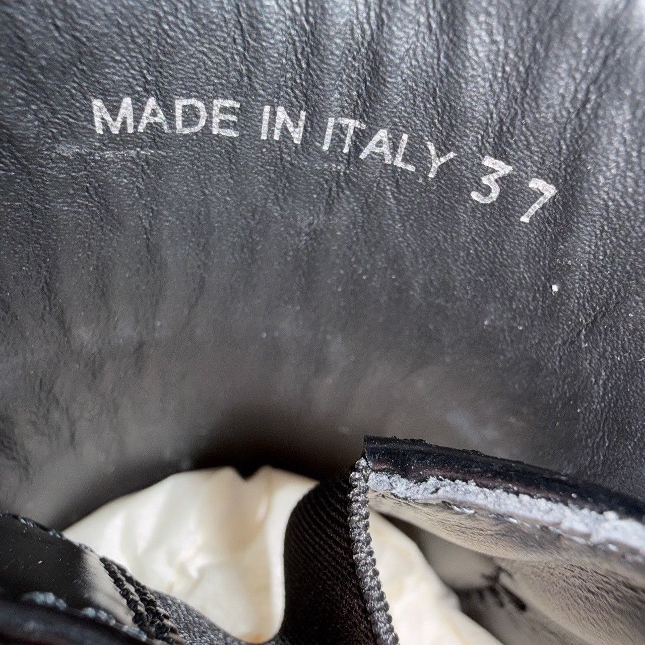 Prada Prada Retro Black Lowtop Sneakers us_6-5 Women Size US 6.5 / IT 36.5 - 6 Thumbnail