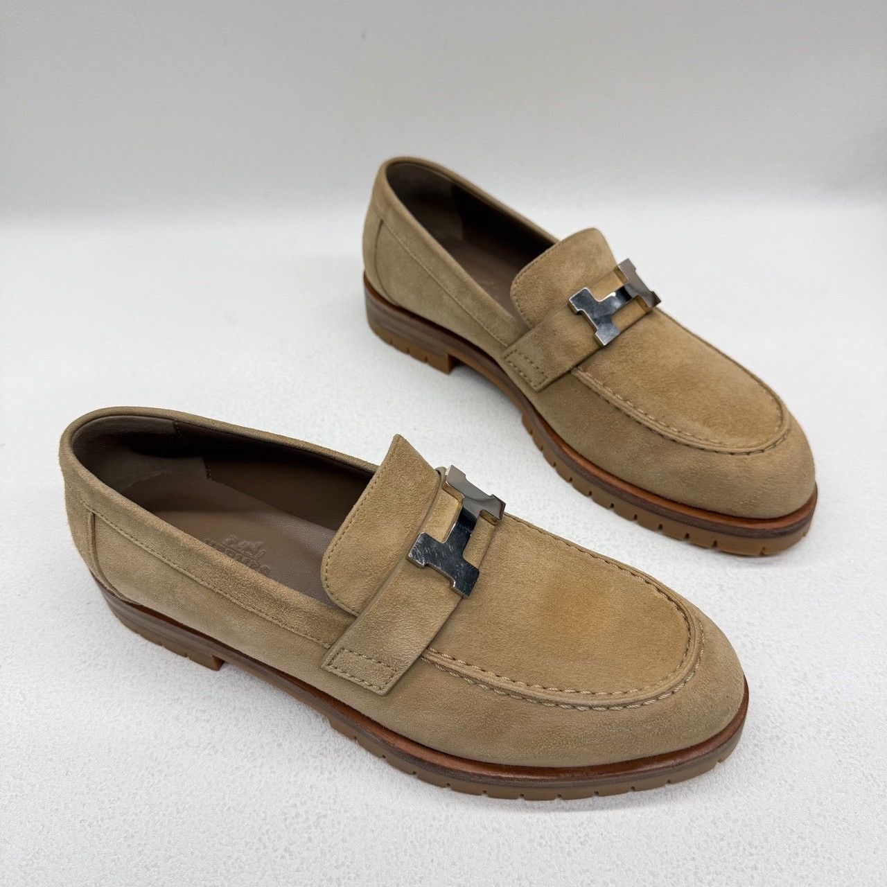 Hermes Hermes Casual Multi Lowtop Sneakers us_6 Women Size US 6 / IT 36 - 3 Thumbnail