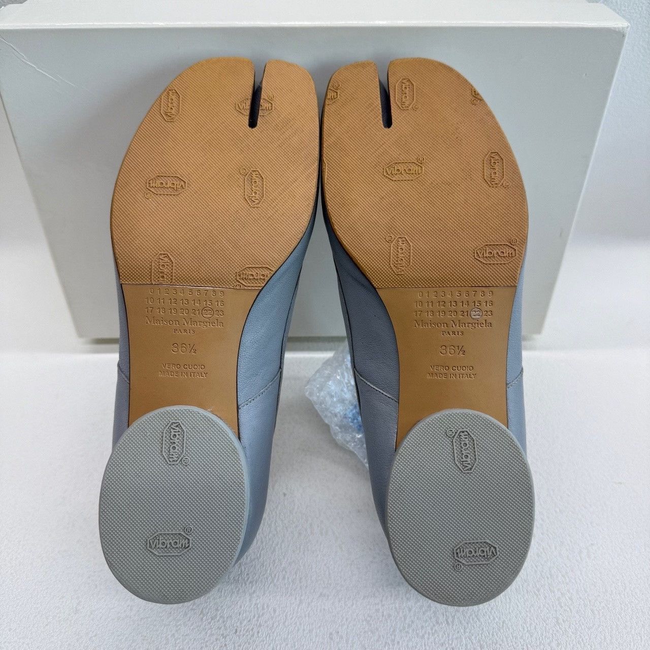 Maison Margiela Maison Margiela Blue Lowtop Sneakers us_6 Women Size US 6 / IT 36 - 7 Thumbnail