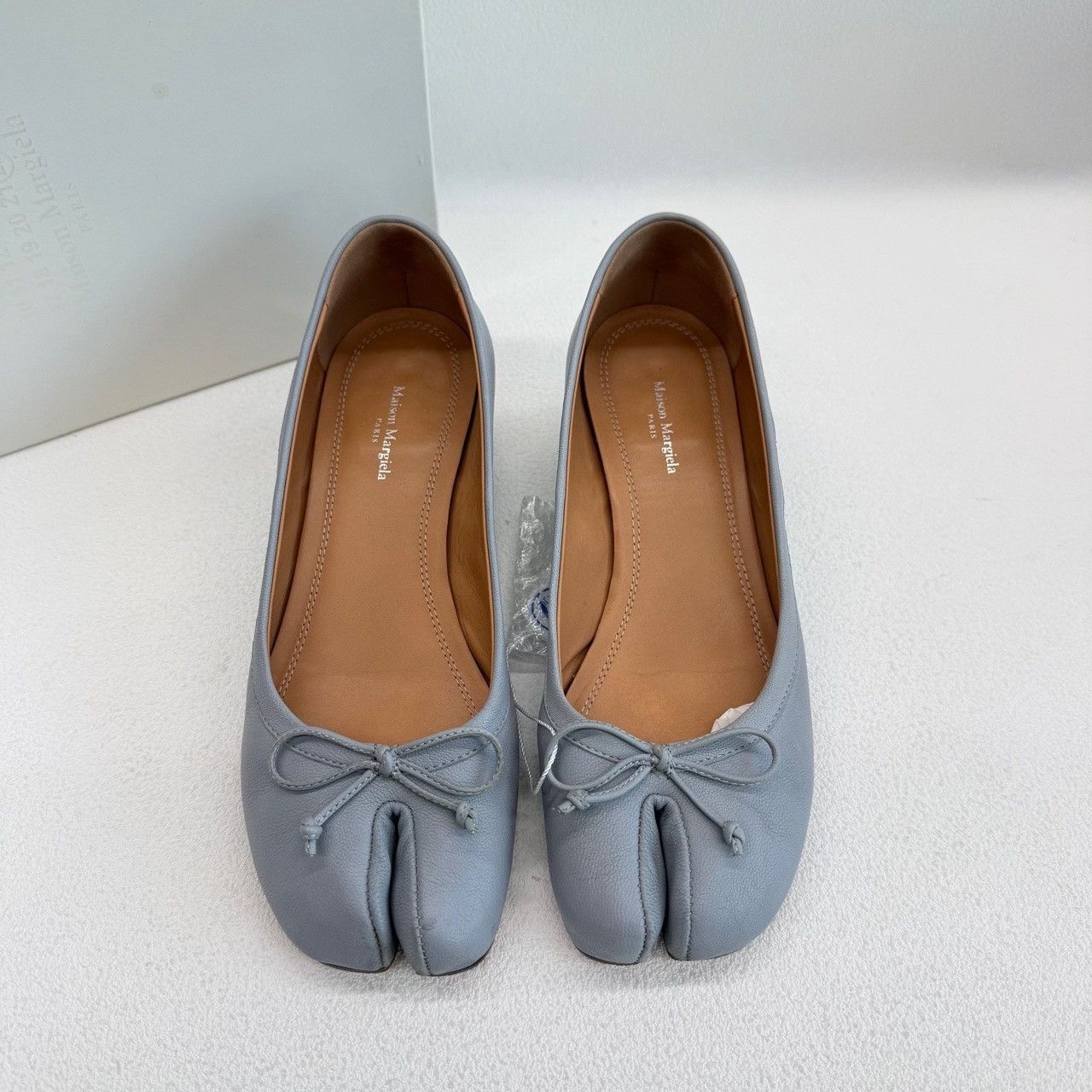 Maison Margiela Maison Margiela Blue Lowtop Sneakers us_6 Women Size US 6 / IT 36 - 3 Thumbnail