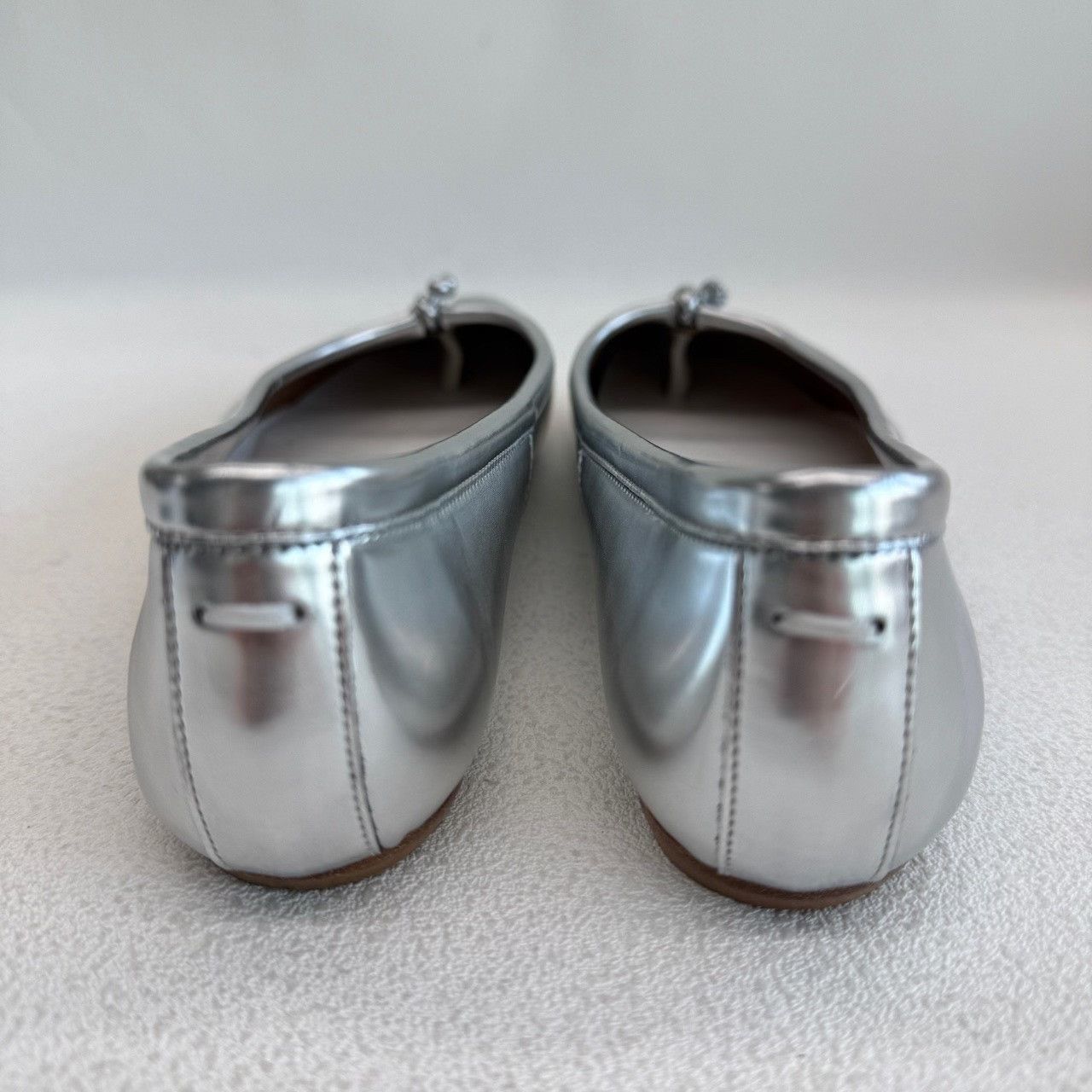 Maison Margiela Maison Margiela Silver Lowtop Sneakers us_5 Women Size US 5 / IT 35 - 5 Thumbnail
