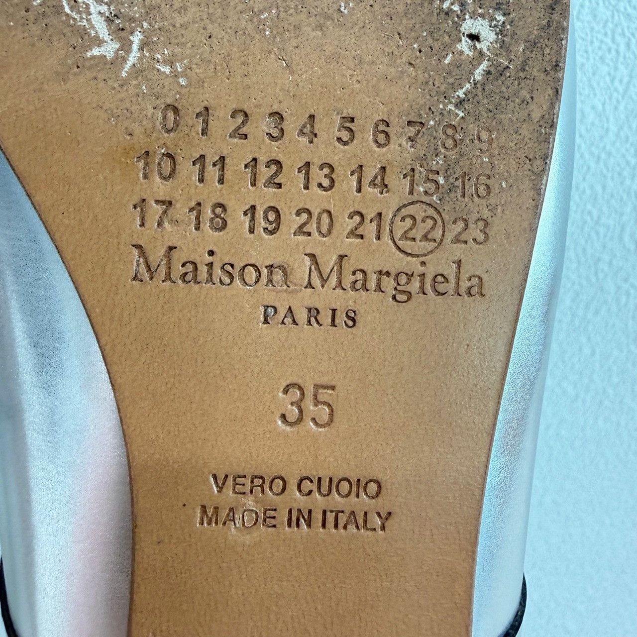 Maison Margiela Maison Margiela Silver Lowtop Sneakers us_5 Women Size US 5 / IT 35 - 7 Thumbnail