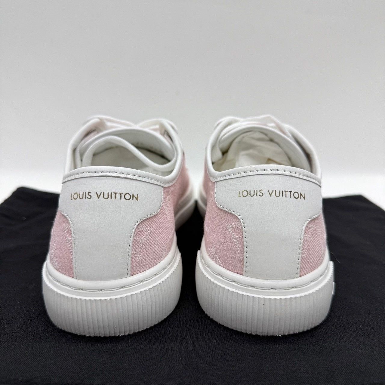 Louis Vuitton Louis Vuitton Pink Lowtop Sneakers us_6 Women Size US 6 / IT 36 - 5 Thumbnail