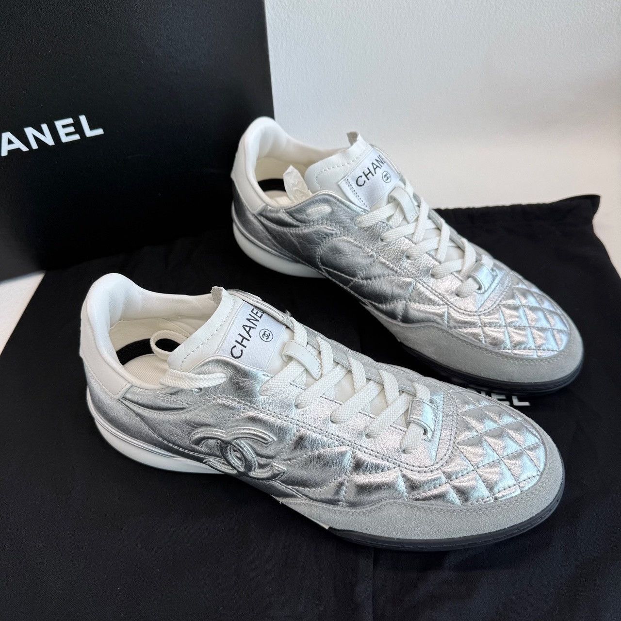 Chanel Chanel Silver Lowtop Sneakers us_8-5 Women Size US 8.5 / IT 38.5 - 4 Thumbnail