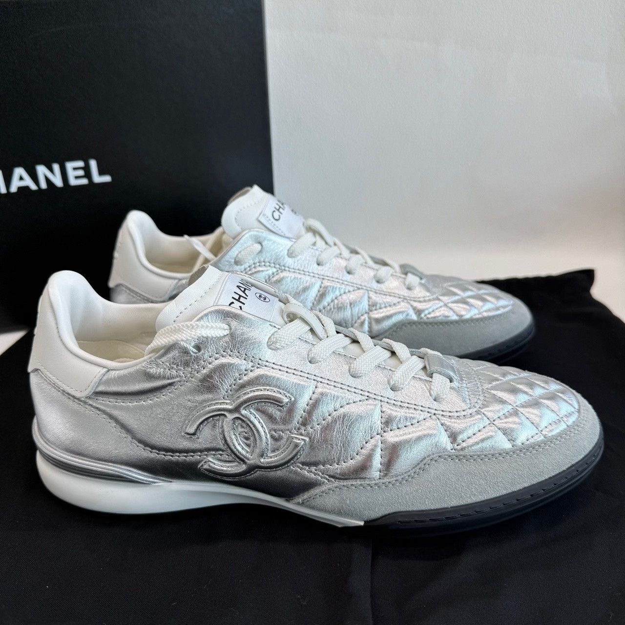 Chanel Chanel Silver Lowtop Sneakers us_8-5 Women Size US 8.5 / IT 38.5 - 5 Thumbnail