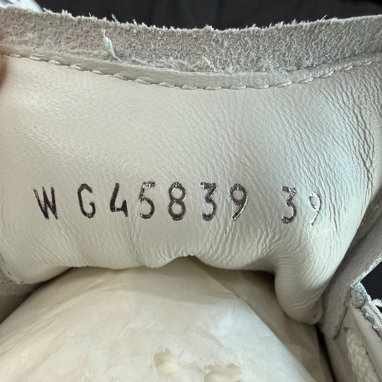 Chanel Chanel Silver Lowtop Sneakers us_8-5 Women Size US 8.5 / IT 38.5 - 7 Thumbnail
