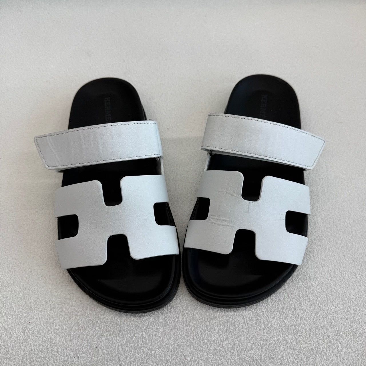 Hermes Hermes White Sandals us_5 Women Size US 5 / IT 35 - 8 Thumbnail