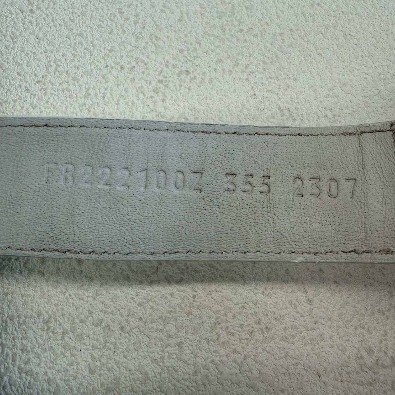 Hermes Hermes White Sandals us_5 Women Size US 5 / IT 35 - 7 Thumbnail