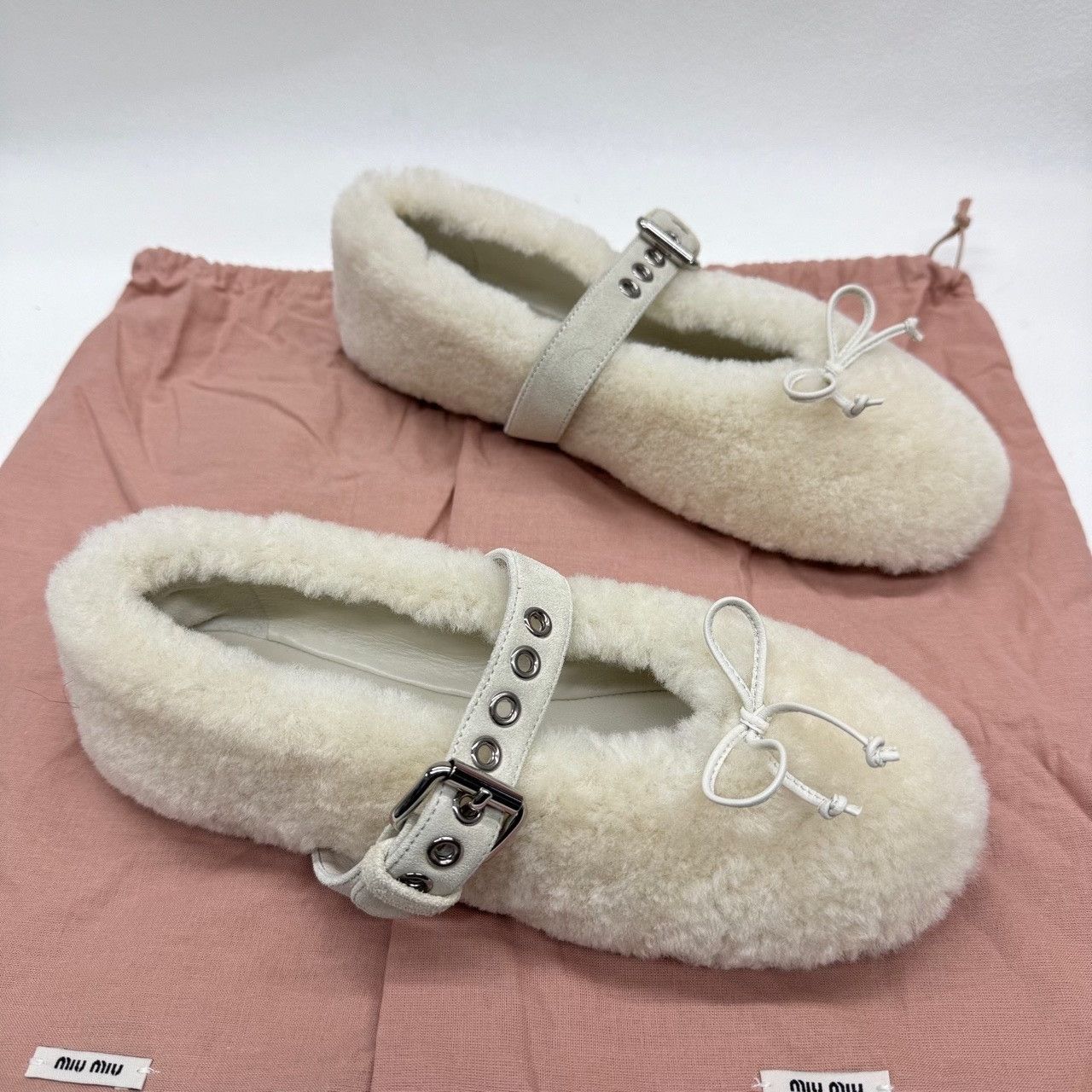 Miu Miu Miu Miu White Lowtop Sneakers us_5 Women Size US 5 / IT 35 - 3 Thumbnail