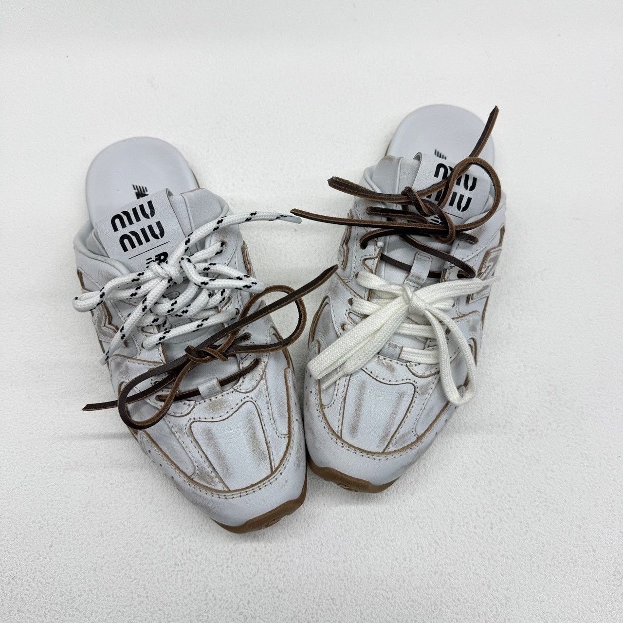 New Balance New Balance Distressed White Sandals us_6 Women Size US 6 / IT 36 - 8 Thumbnail