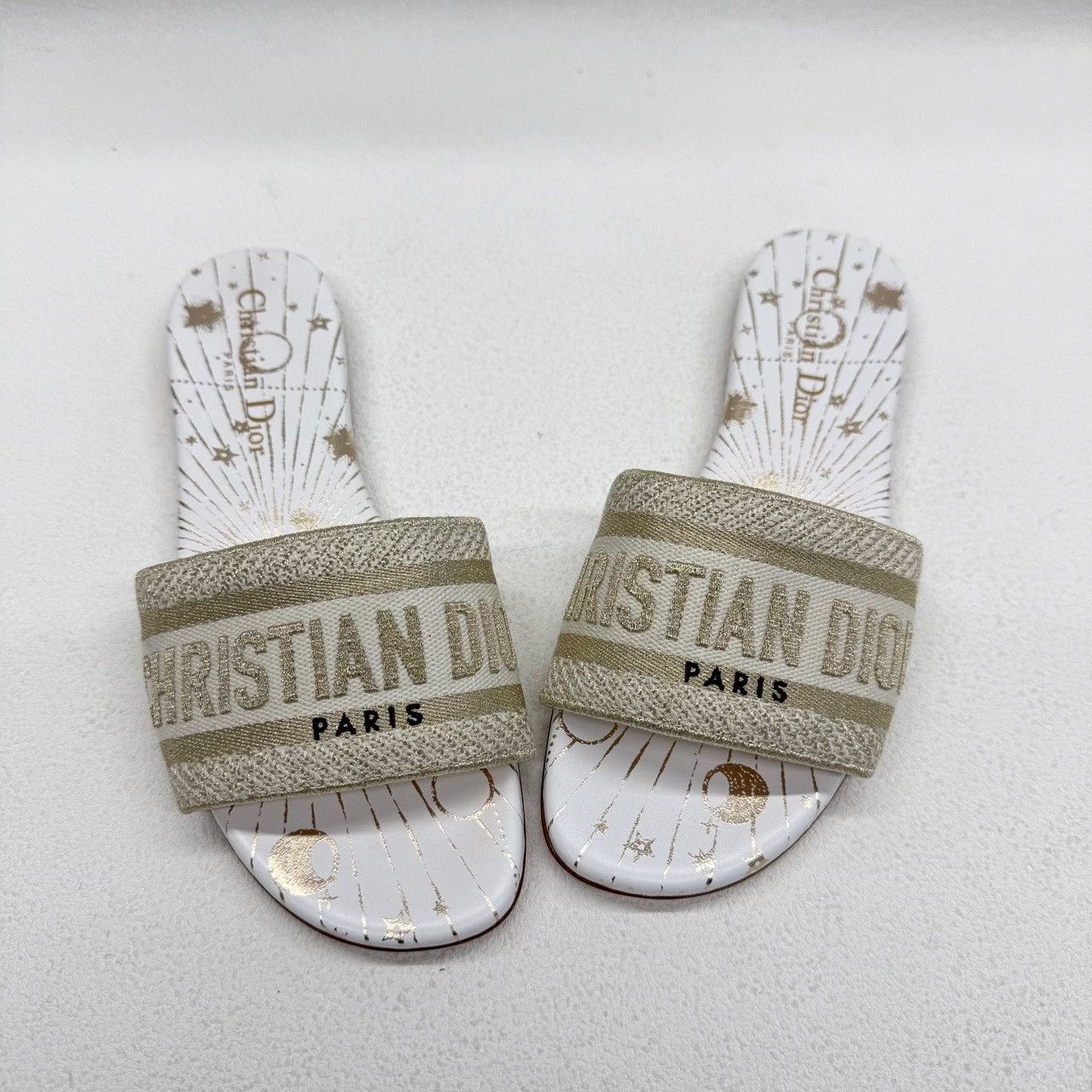 Dior Dior White Sandals us_5 Women Size US 5 / IT 35 - 9 Thumbnail
