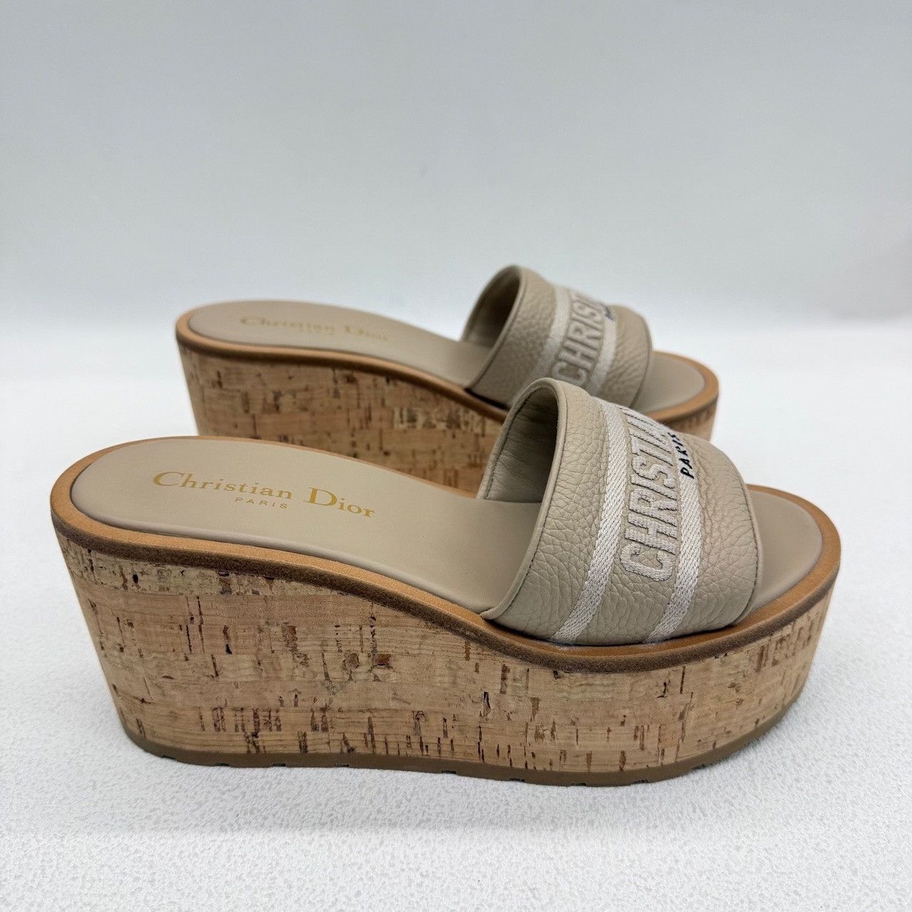 Dior Dior Leather Gold Sandals us_5 Women Size US 5 / IT 35 - 6 Thumbnail