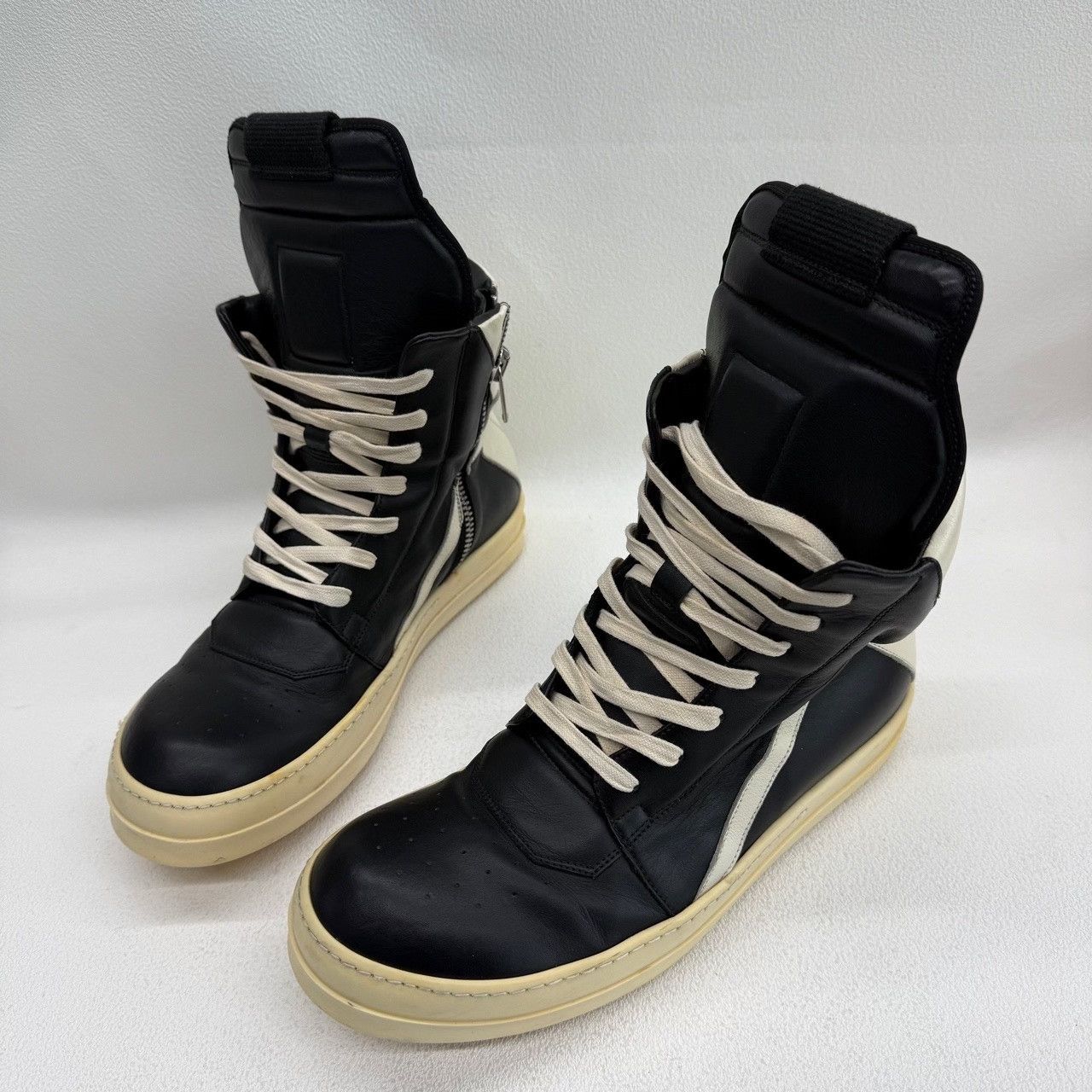 Rick Owens Rick Owens Black Hitop Sneakers 9.5 Men Size US 9.5 / EU 42-43 - 8 Thumbnail