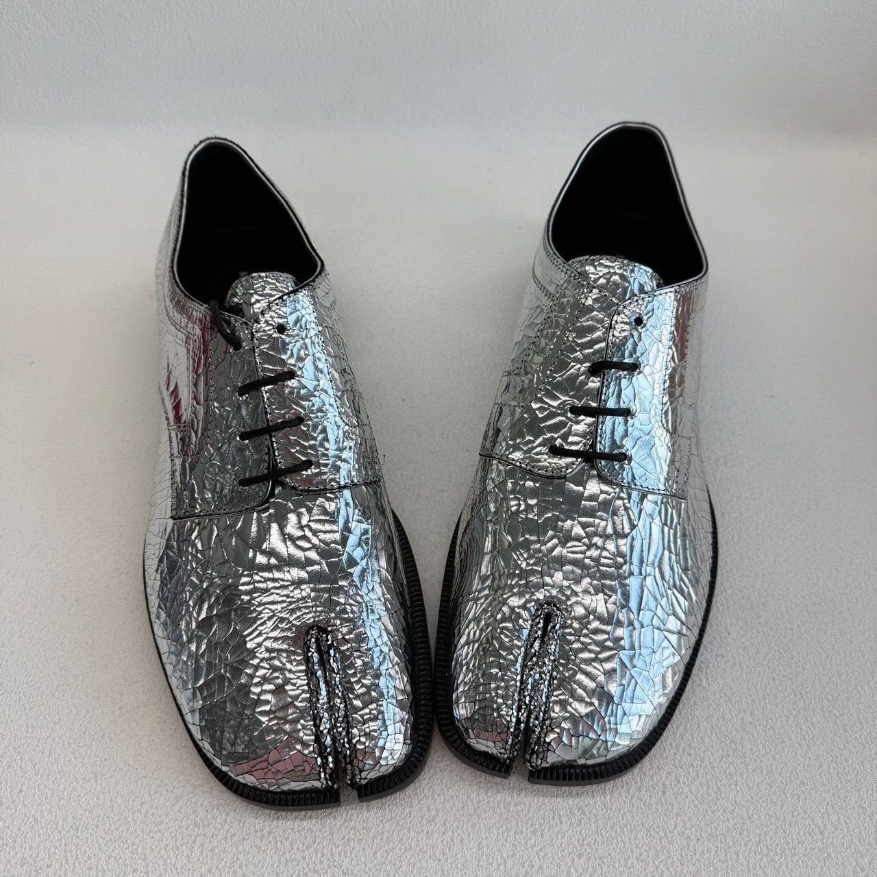 Maison Margiela Maison Margiela Silver Lowtop Sneakers 10 Men Size US 10 / EU 43 - 8 Thumbnail