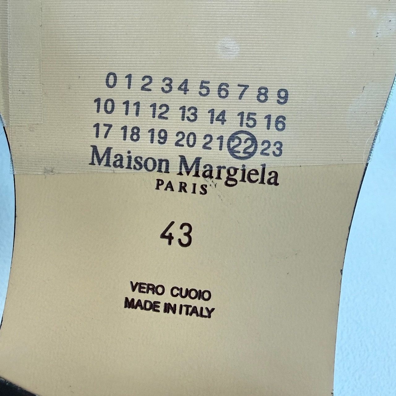 Maison Margiela Maison Margiela Silver Lowtop Sneakers 10 Men Size US 10 / EU 43 - 7 Thumbnail
