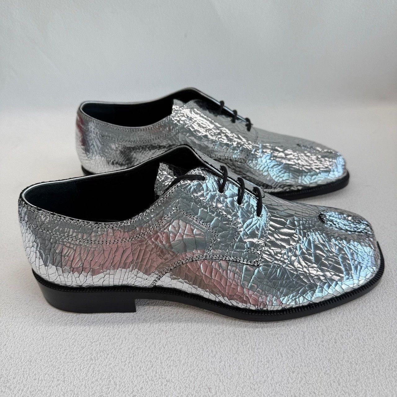Maison Margiela Maison Margiela Silver Lowtop Sneakers 10 Men Size US 10 / EU 43 - 4 Thumbnail