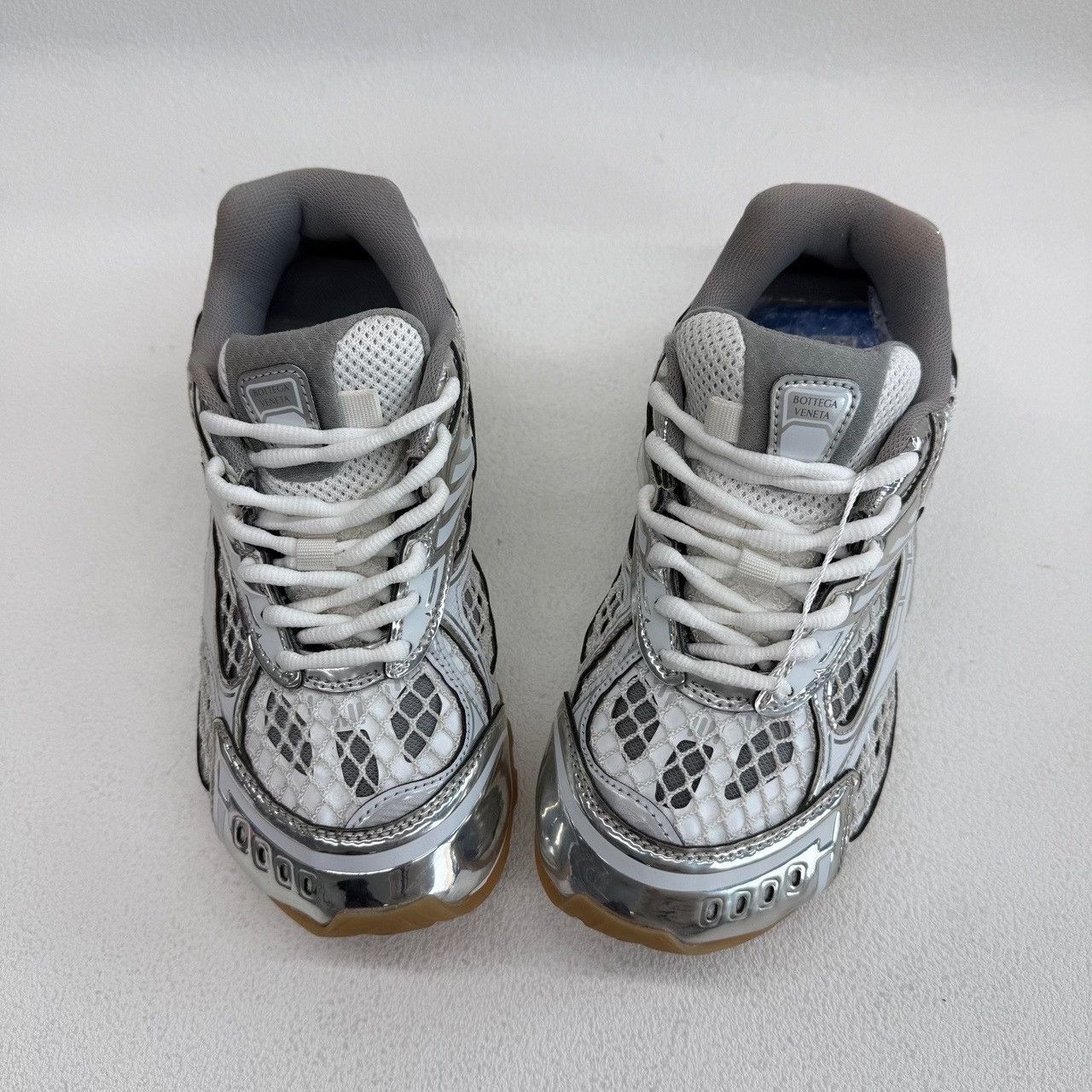 Bottega Veneta Bottega Veneta Silver Lowtop Sneakers us_5 Women Size US 5 / IT 35 - 8 Thumbnail