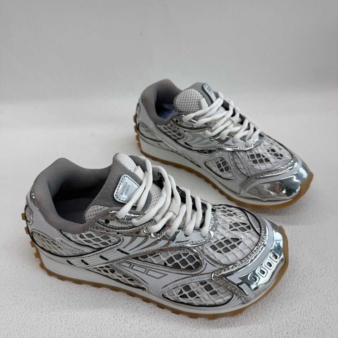 Bottega Veneta Bottega Veneta Silver Lowtop Sneakers us_5 Women Size US 5 / IT 35 - 3 Thumbnail