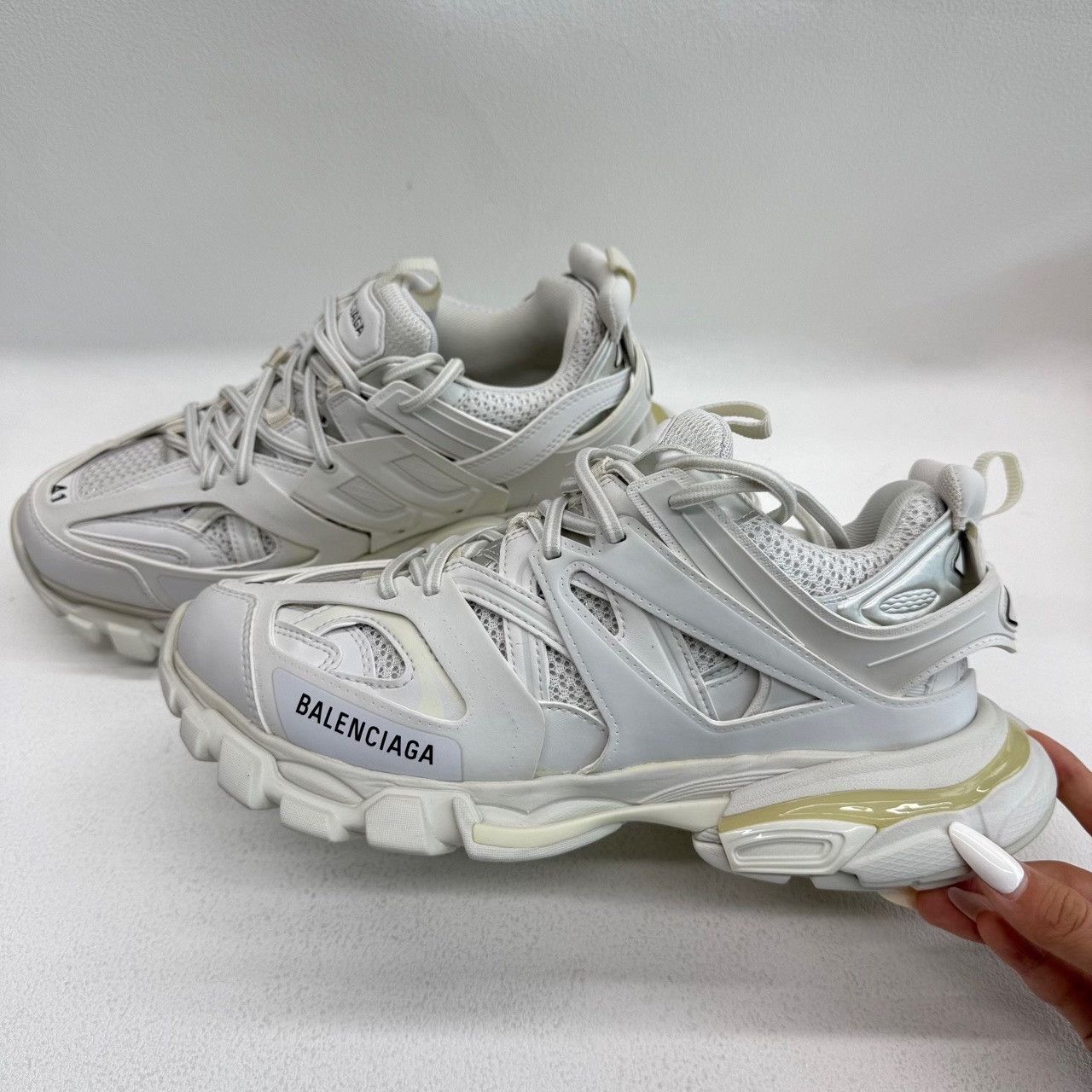 Balenciaga Balenciaga White Lowtop Sneakers 8.5 Men Size US 8.5 / EU 41-42 - 6 Thumbnail