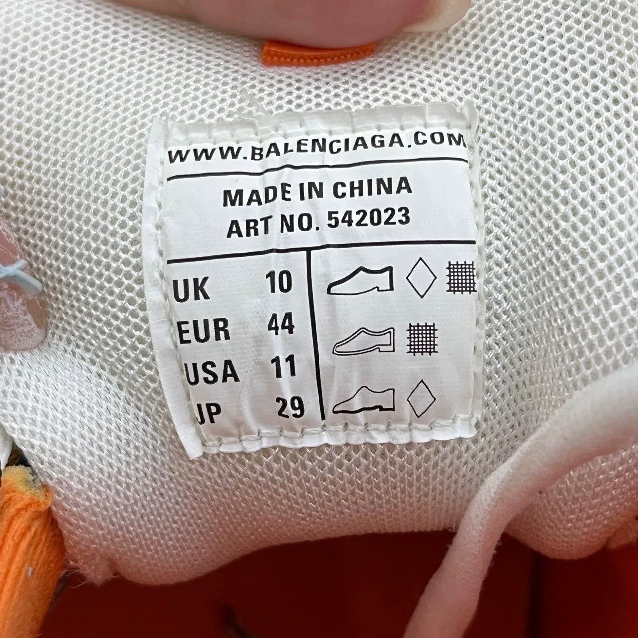 Balenciaga Balenciaga Nylon White Lowtop Sneakers 10.5 Men Size US 10.5 / EU 43-44 - 5 Thumbnail